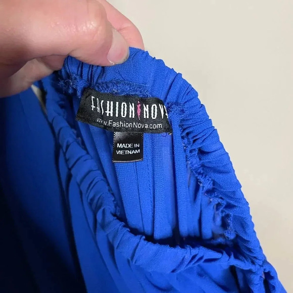 Fashion Nova Lorena‎ Jumpsuit in Royal Blue - Picture 11 of 13